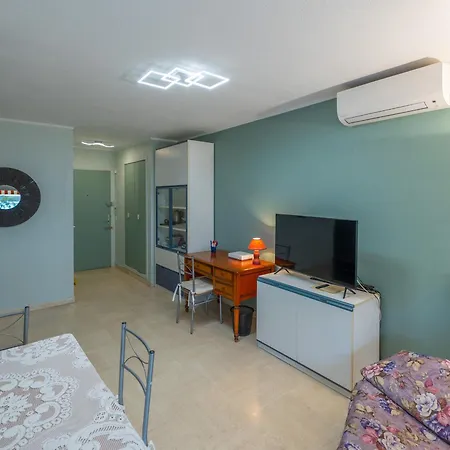 Lejlighed Climatise, Calme, Centre Menton, Terrasse - Fr-1-196-335 Menton